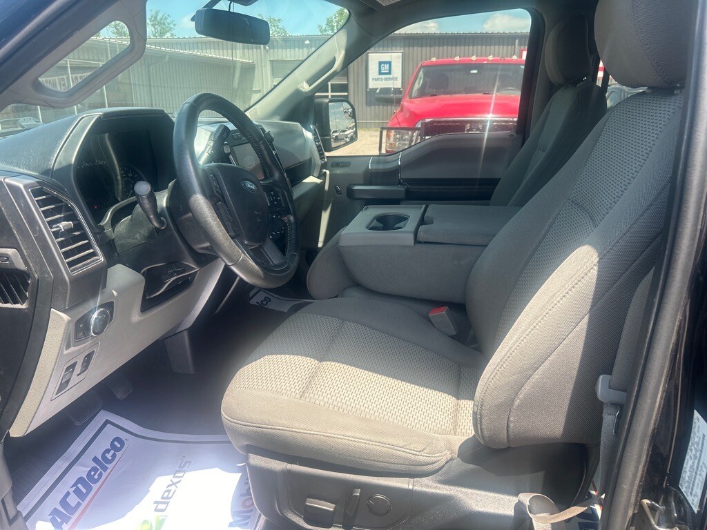 2019 Ford F-150 XLT photo 4