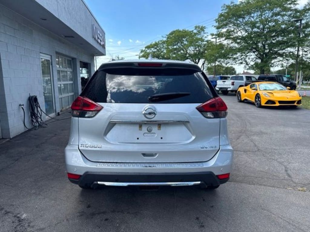 Used 2020 Nissan Rogue SV SUV