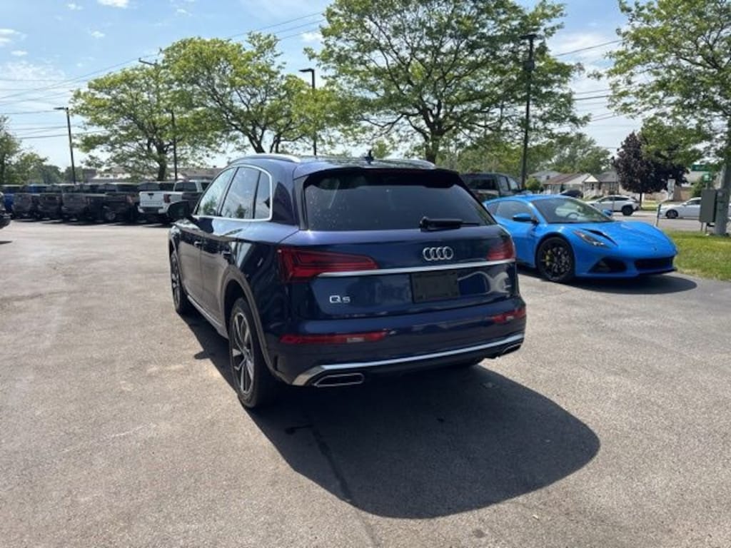Used 2024 Audi Q5 45 S Line Premium SUV