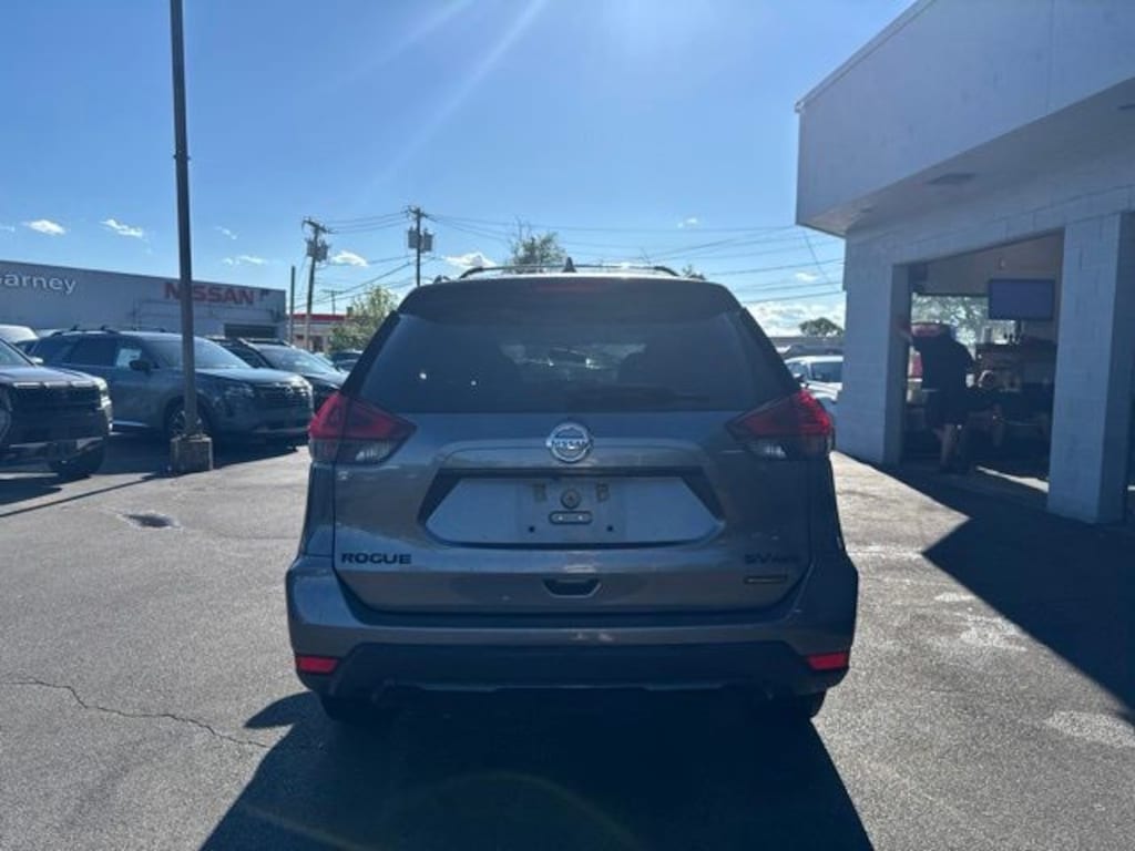 Used 2018 Nissan Rogue SV SUV