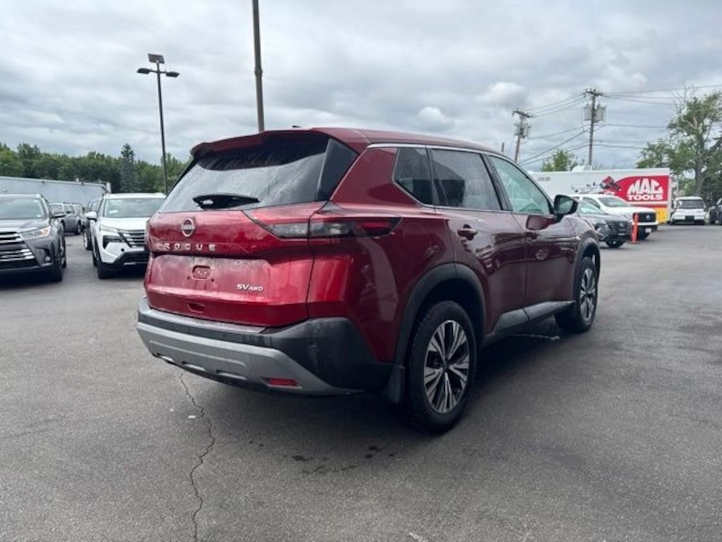 Used 2023 Nissan Rogue SV SUV