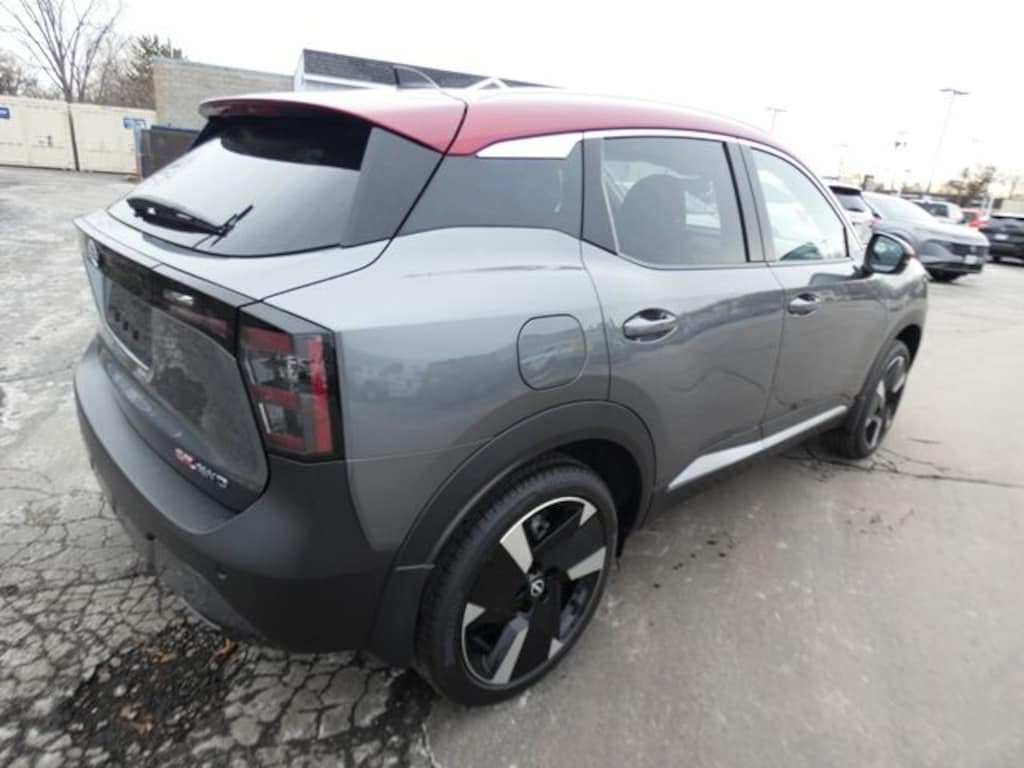 New 2026 Nissan Kicks SR SUV