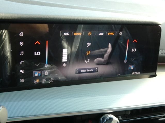 2026 Nissan Murano SL - Photo 13