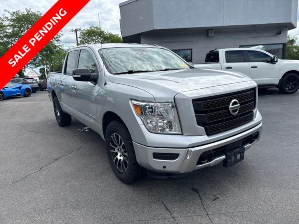 Used 2020 Nissan Titan SV Truck