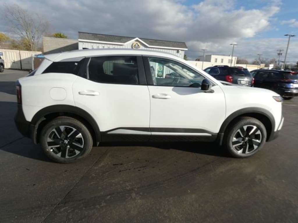New 2026 Nissan Kicks SV SUV