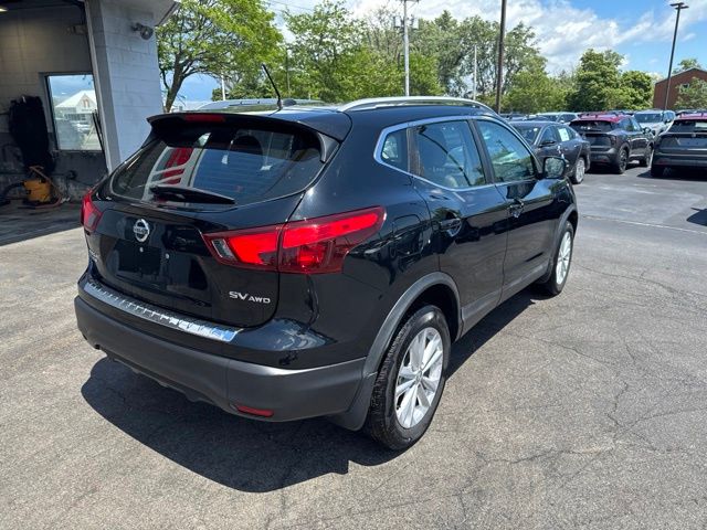 Used 2017 Nissan Rogue Sport SV with VIN JN1BJ1CR5HW137033 for sale in Amherst, NY