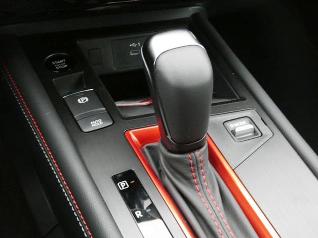 2026 Nissan KICKS SR AWD - Photo 17
