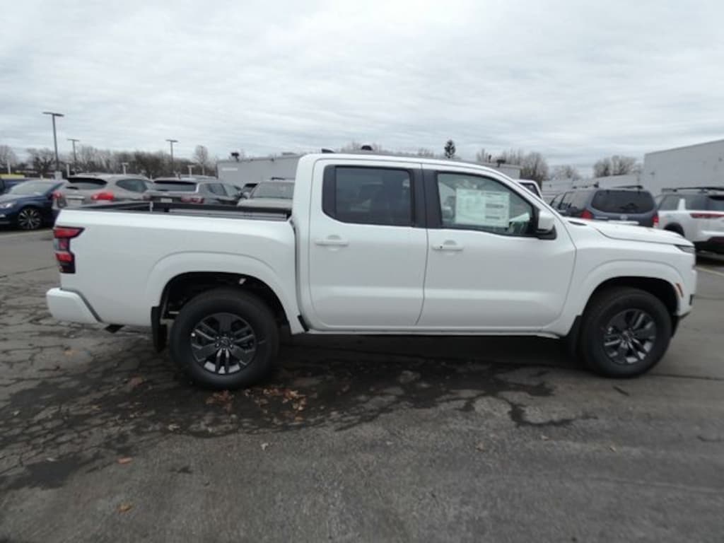 New 2026 Nissan Frontier SV Truck