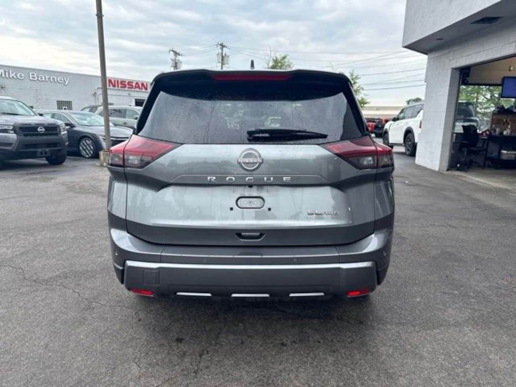 Used 2026 Nissan Rogue SL SUV