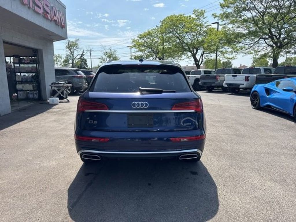 Used 2024 Audi Q5 45 S Line Premium SUV