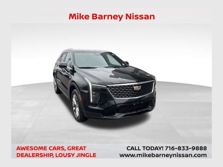 2025 Cadillac XT4 Premium Luxury SUV