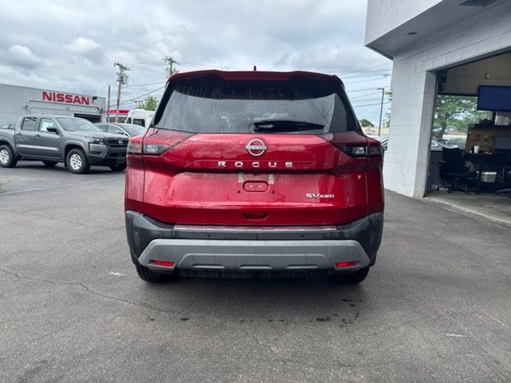 Used 2023 Nissan Rogue SV SUV