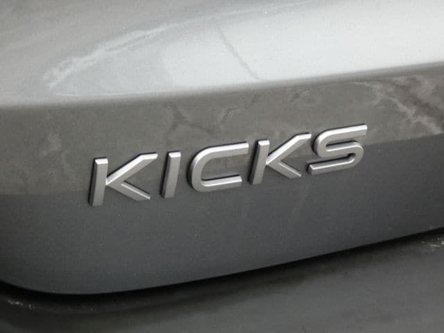 2026 Nissan KICKS SR AWD - Photo 11