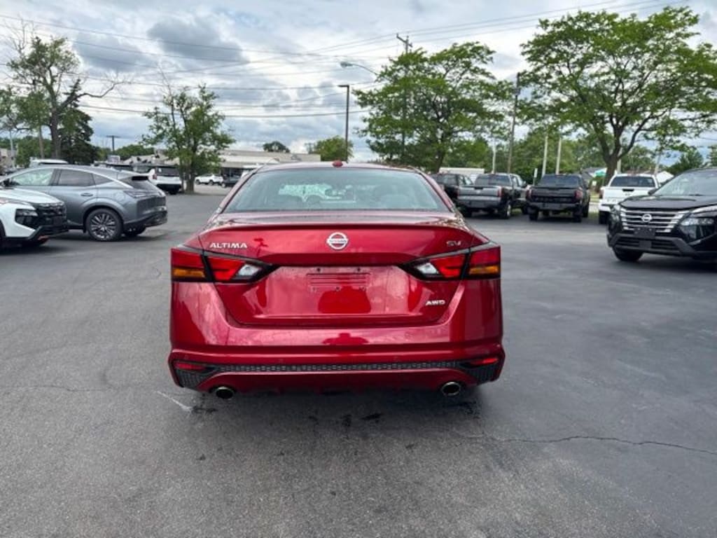 Used 2019 Nissan Altima 2.5 SV Sedan