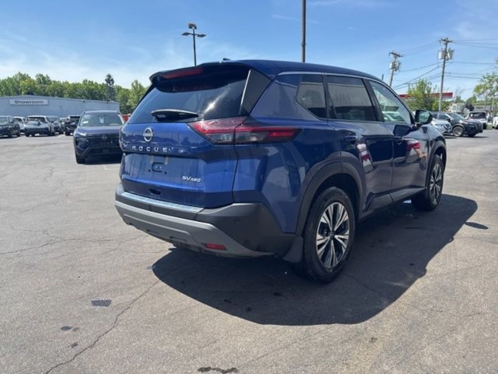 Used 2023 Nissan Rogue SV SUV