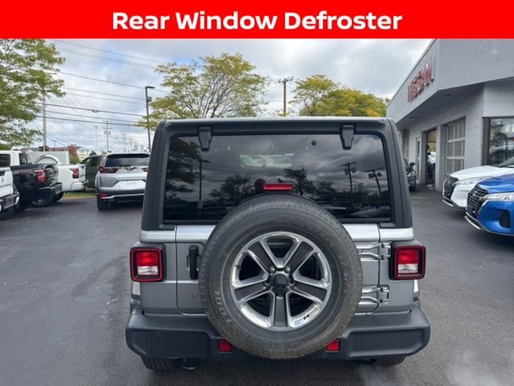 Used 2020 Jeep Wrangler Unlimited Sahara SUV