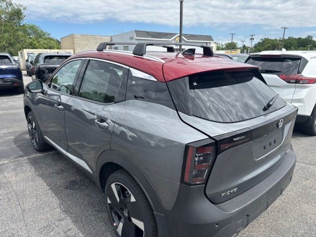 New 2026 Nissan Kicks SR SUV
