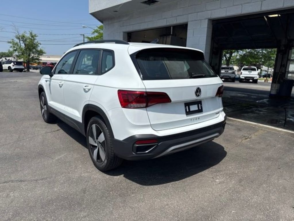 Used 2024 Volkswagen Taos 1.5T S SUV