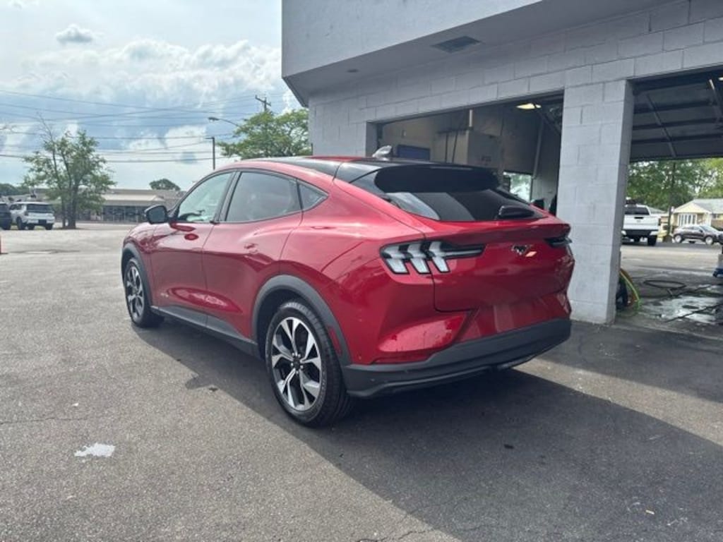 Used 2024 Ford Mustang Mach-E Select SUV