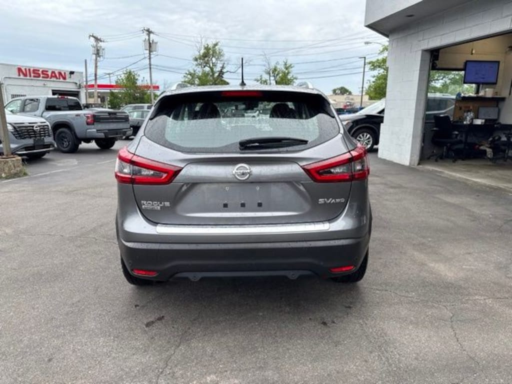 Used 2022 Nissan Rogue Sport SV SUV