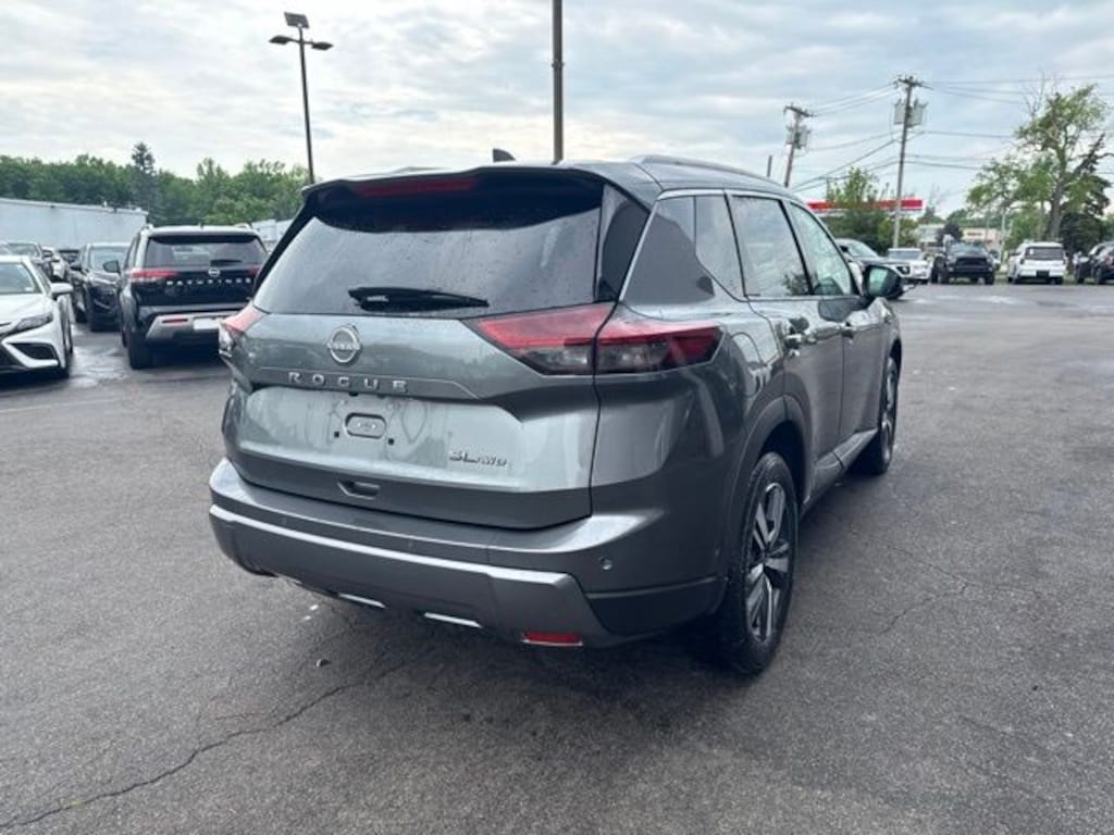 Used 2026 Nissan Rogue SL SUV