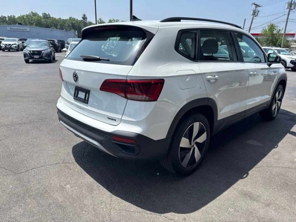 Used 2024 Volkswagen Taos 1.5T S SUV