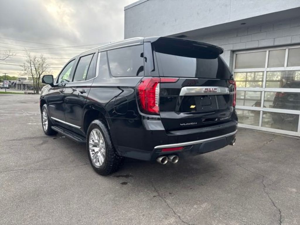 Used 2024 GMC Yukon Denali SUV