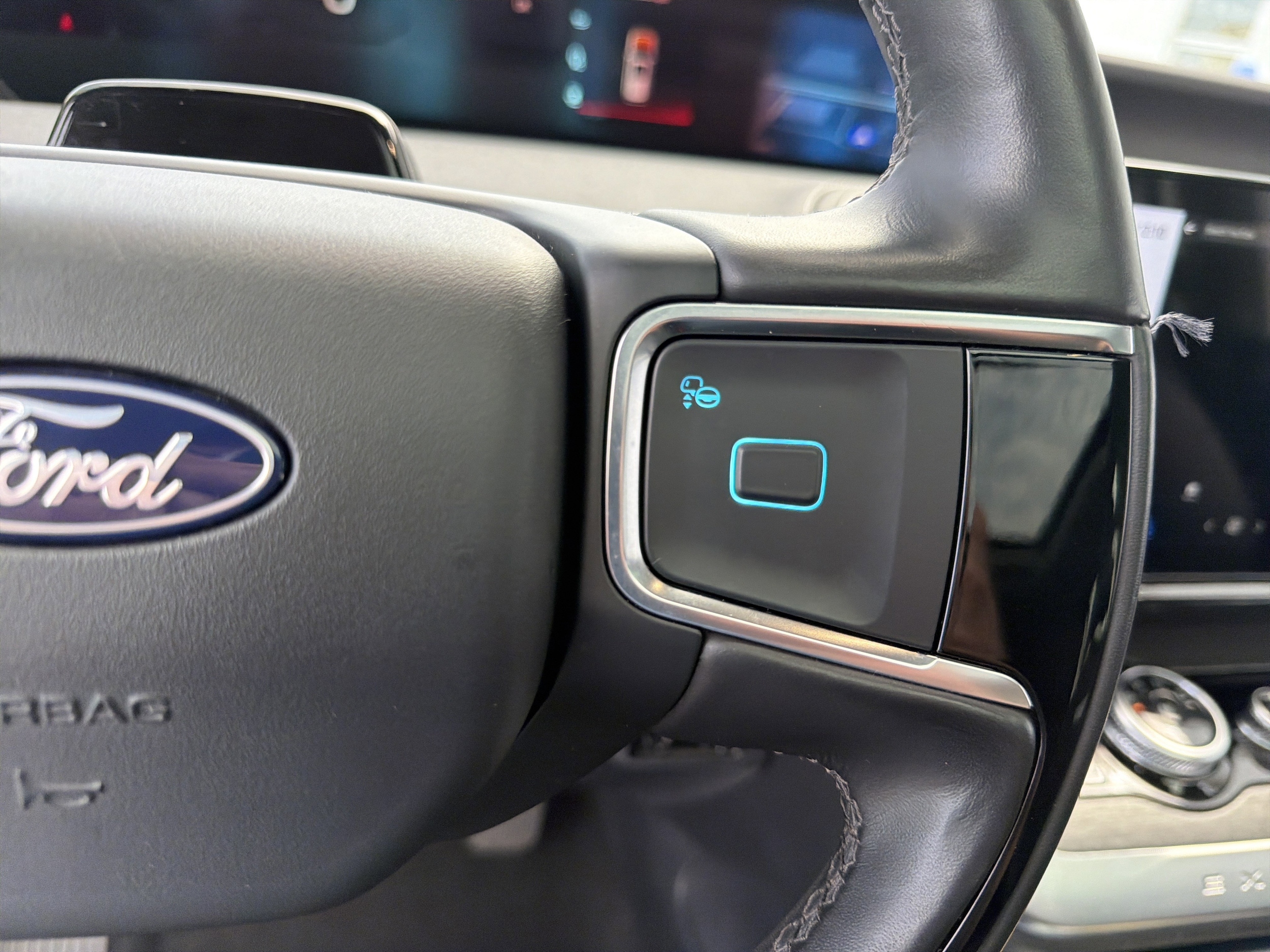 2025 Ford Expedition Platinum - Photo 41