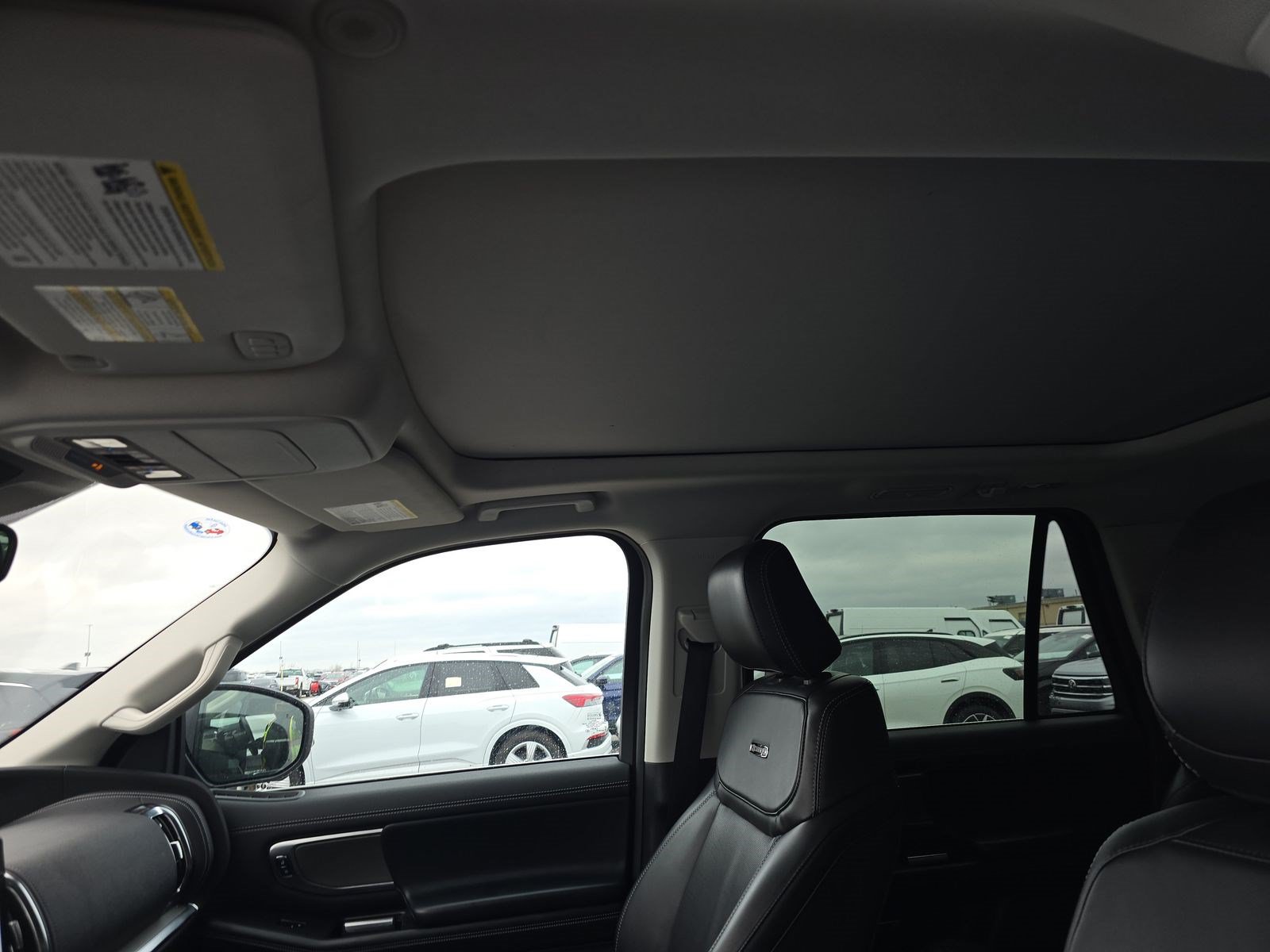 2025 Ford Expedition Platinum - Photo 37