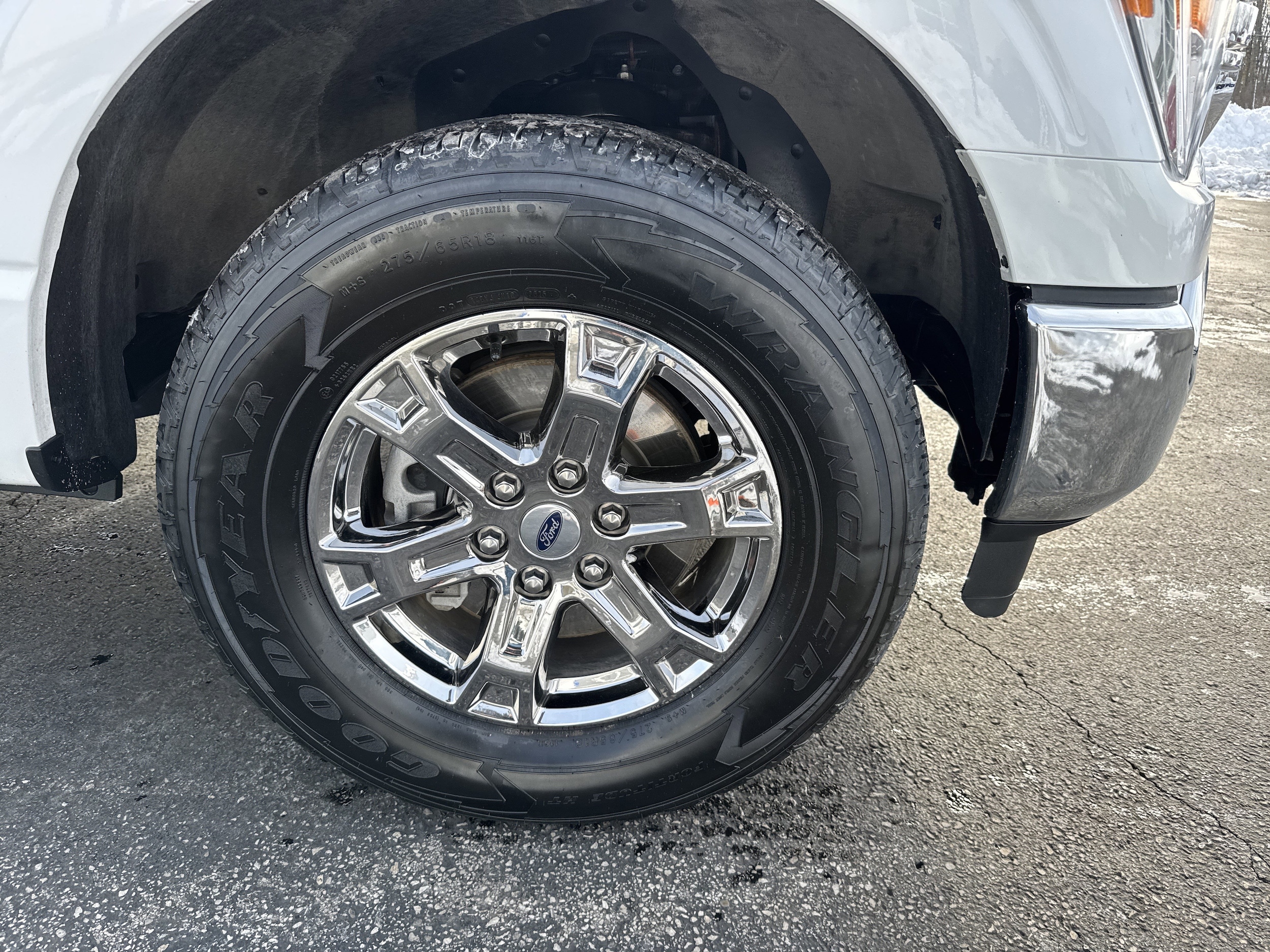 2023 Ford F-150 XLT - Photo 6
