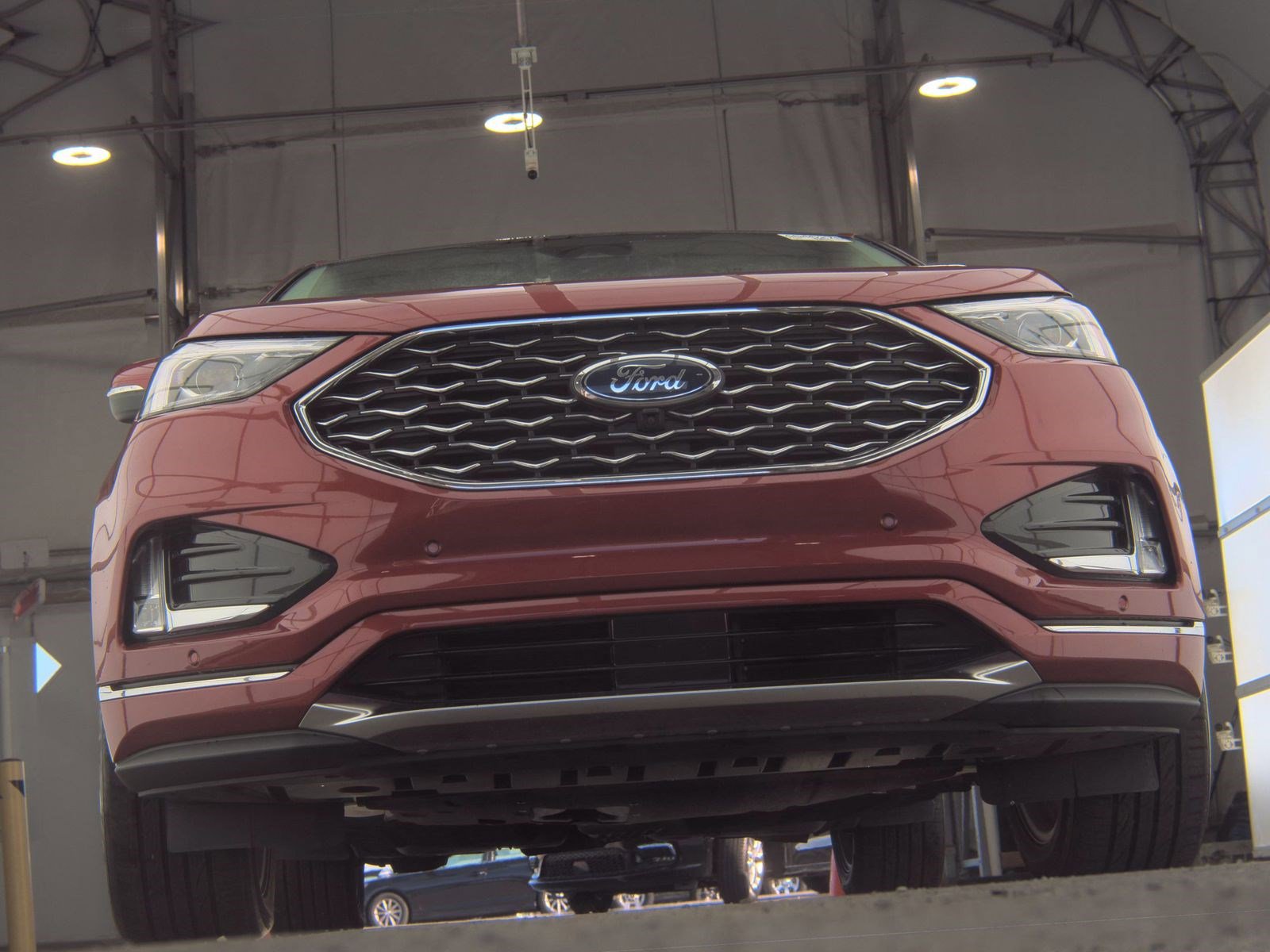 2024 Ford Edge Titanium photo 3