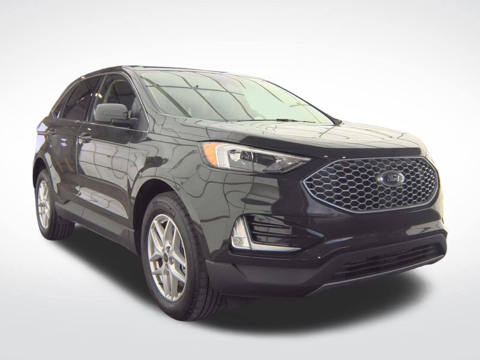 2024 Ford Edge SEL photo 3