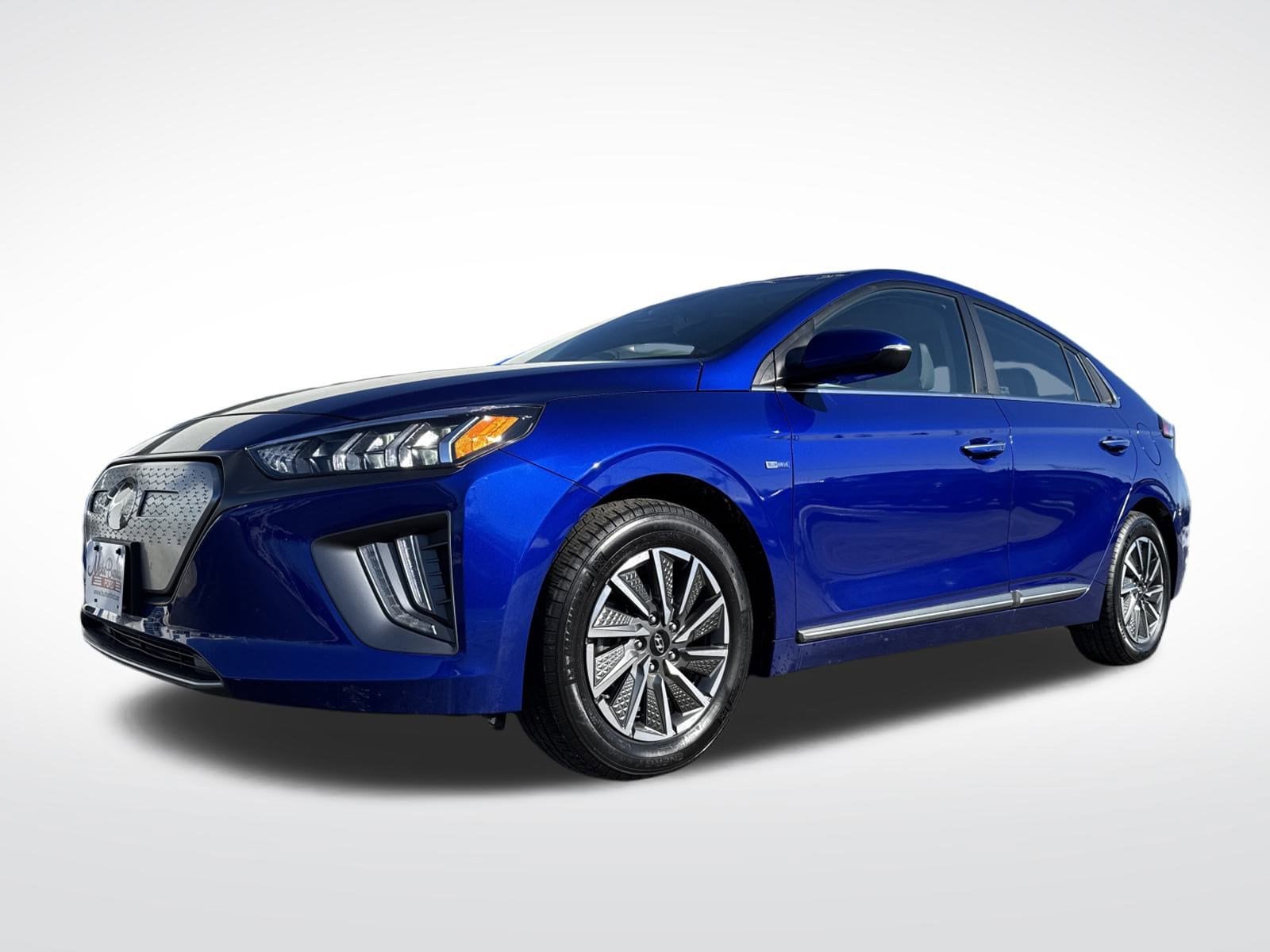 Used 2020 Hyundai IONIQ Limited with VIN KMHC85LJ1LU074172 for sale in Plymouth, WI