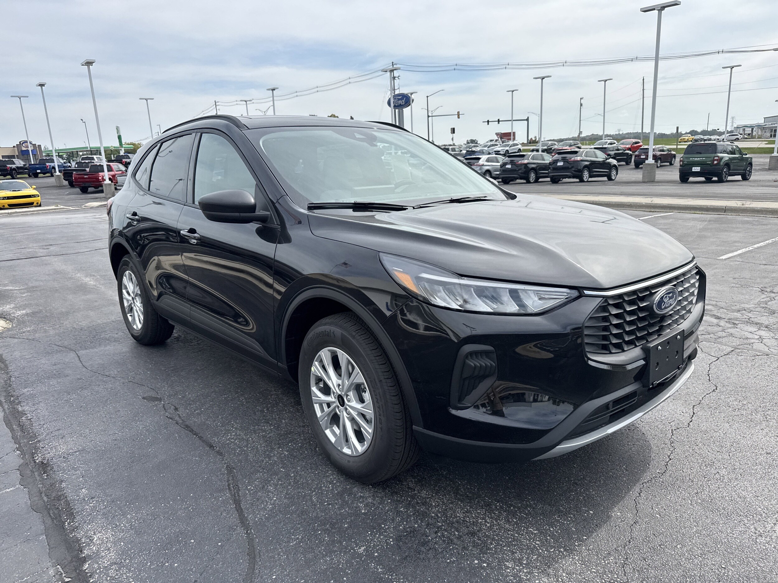 2025 Ford Escape Active photo 4