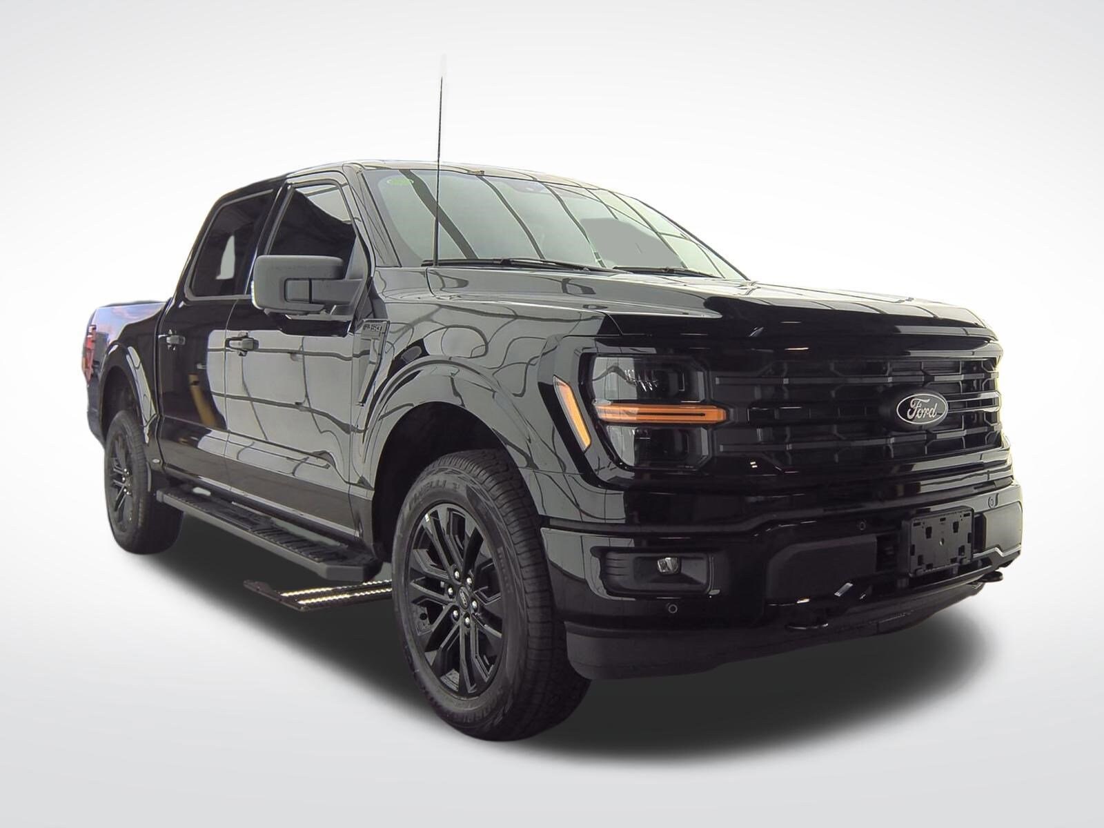 2025 Ford F-150 XLT photo 4