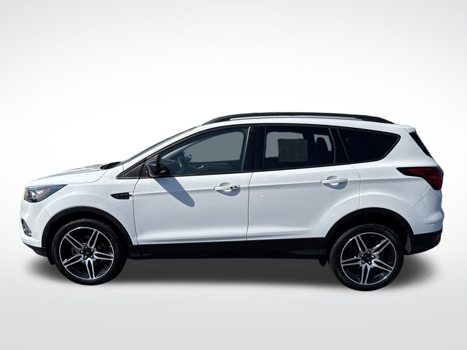 2019 Ford Escape SEL photo 4