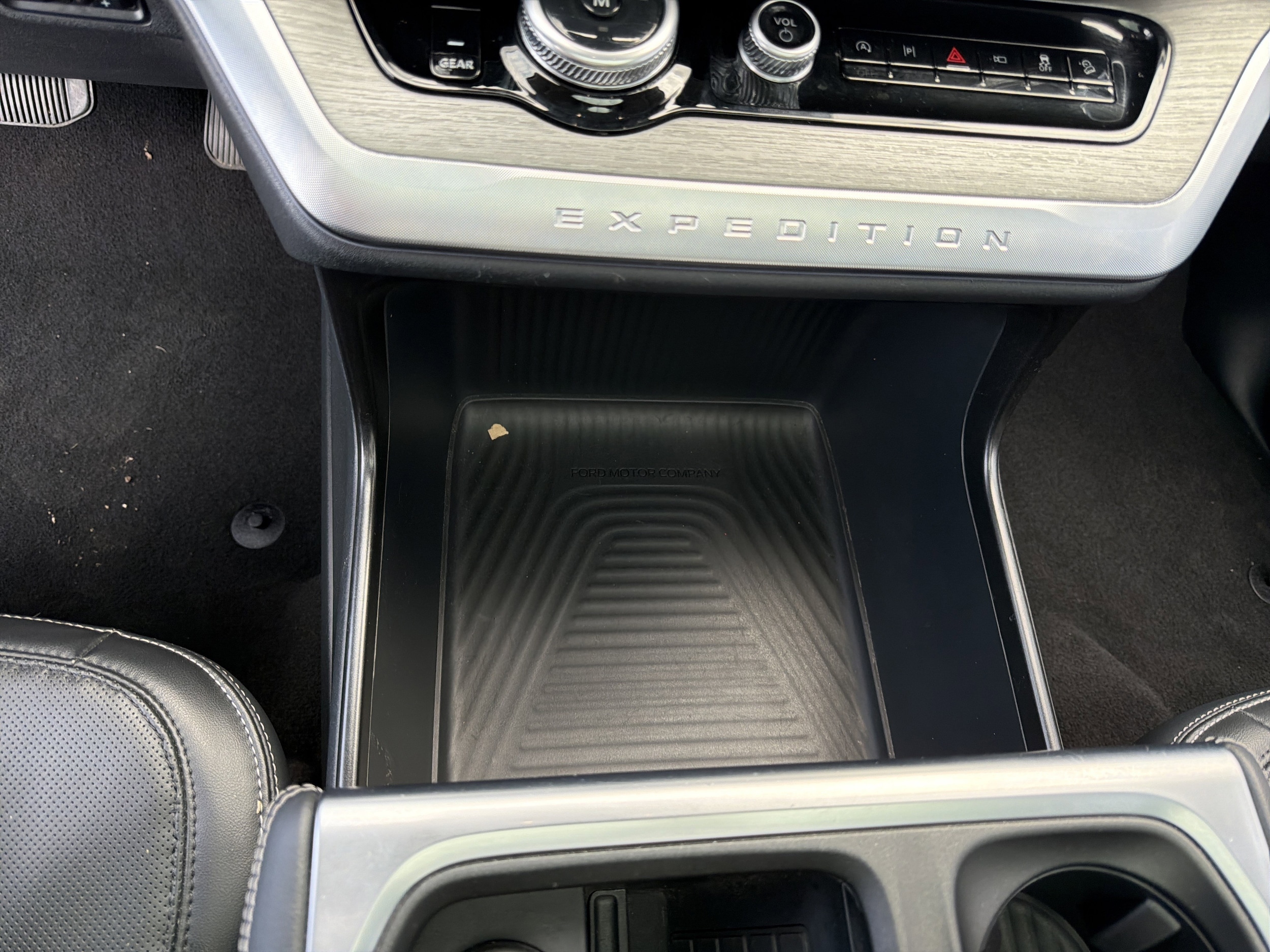 2025 Ford Expedition Platinum - Photo 54