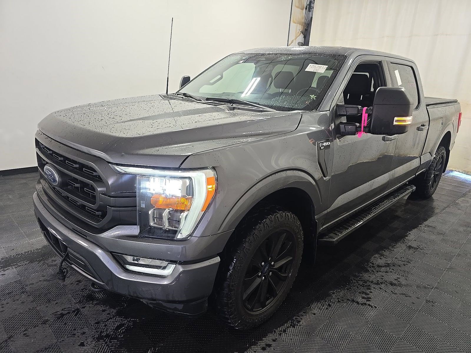 2022 Ford F-150 XLT 4x4 SuperCrew 157 in's photo