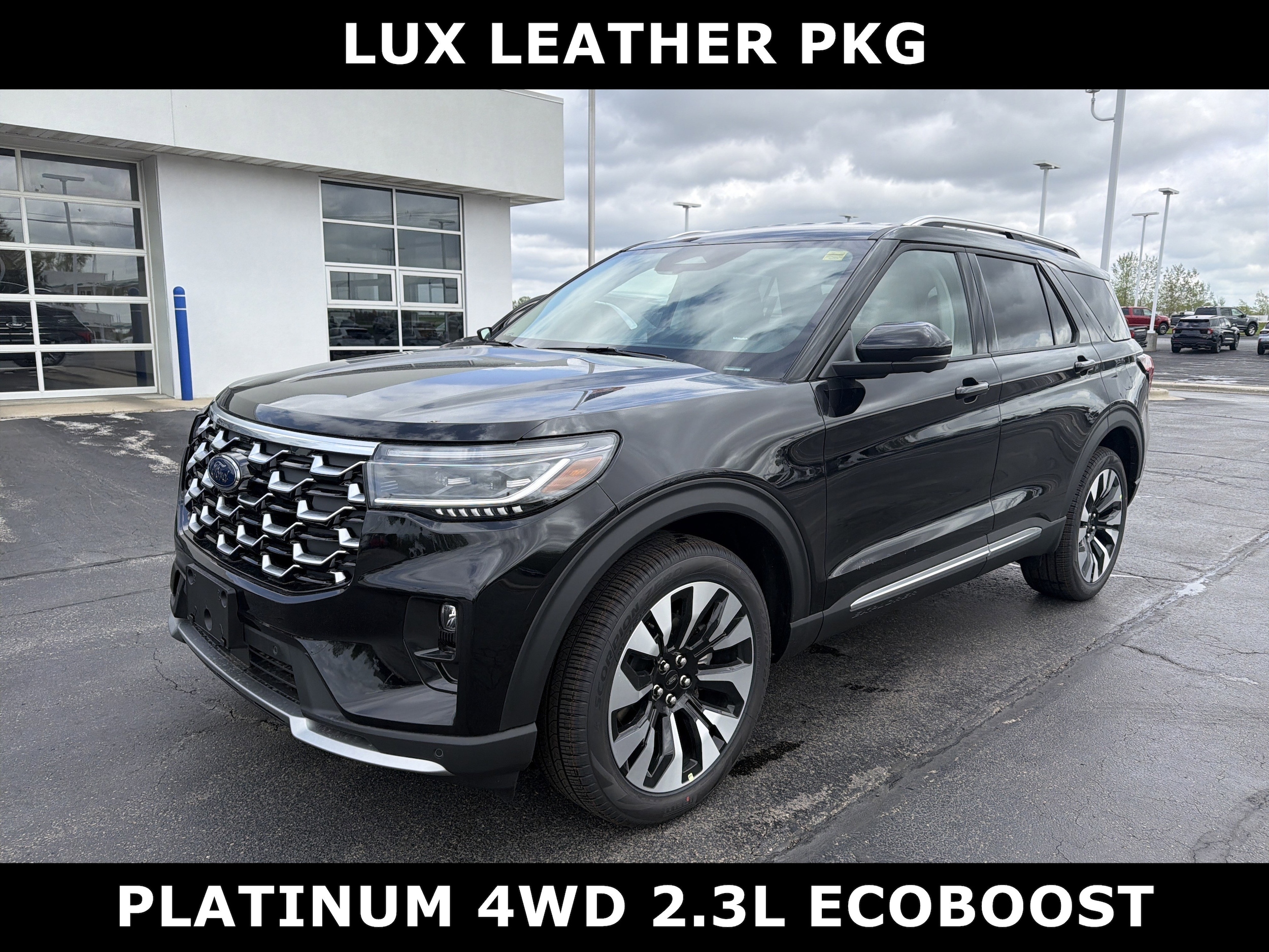 2026 Ford Explorer Platinum 4WD's photo