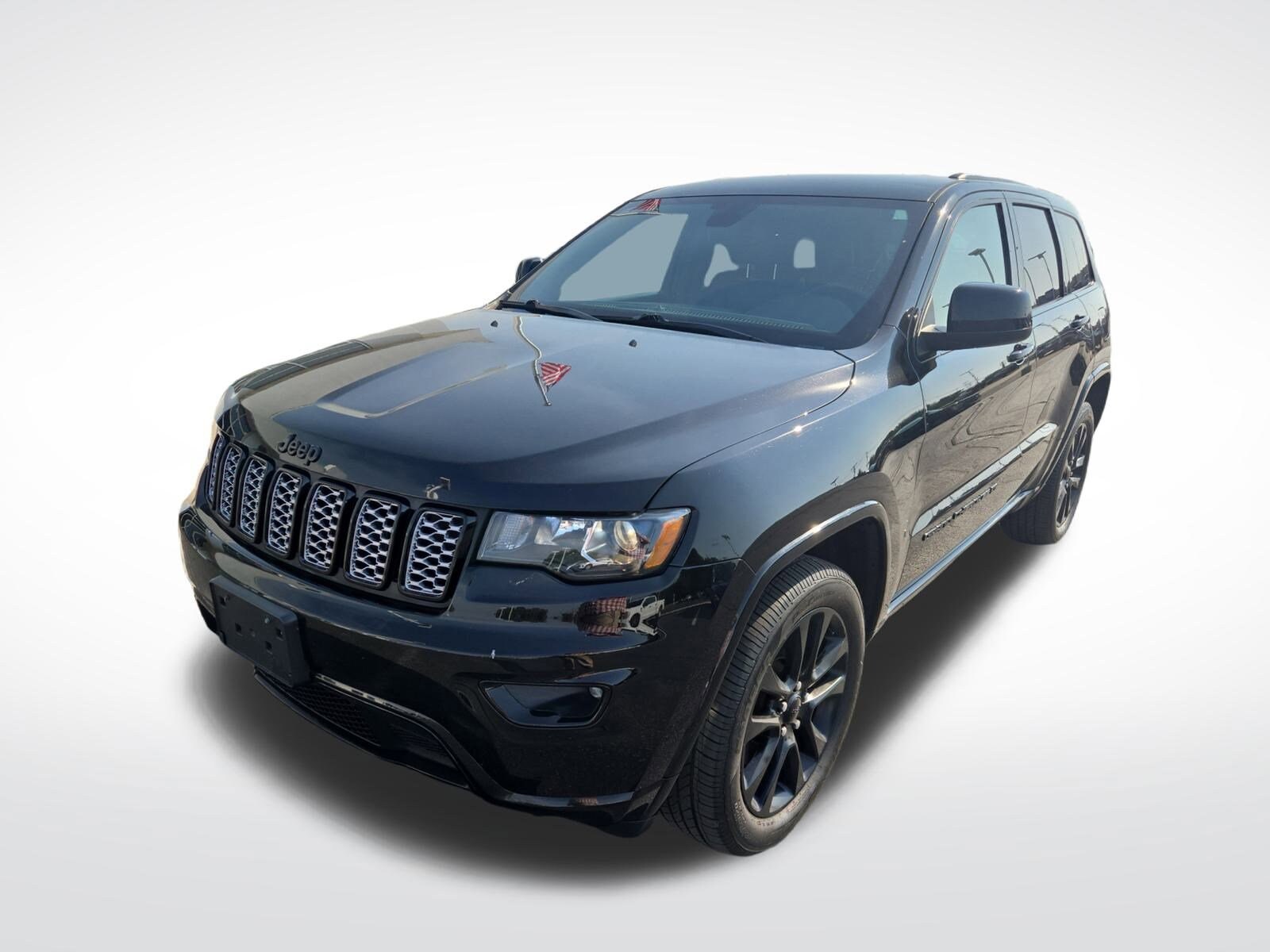 2022 Jeep Cherokee Laredo photo 2