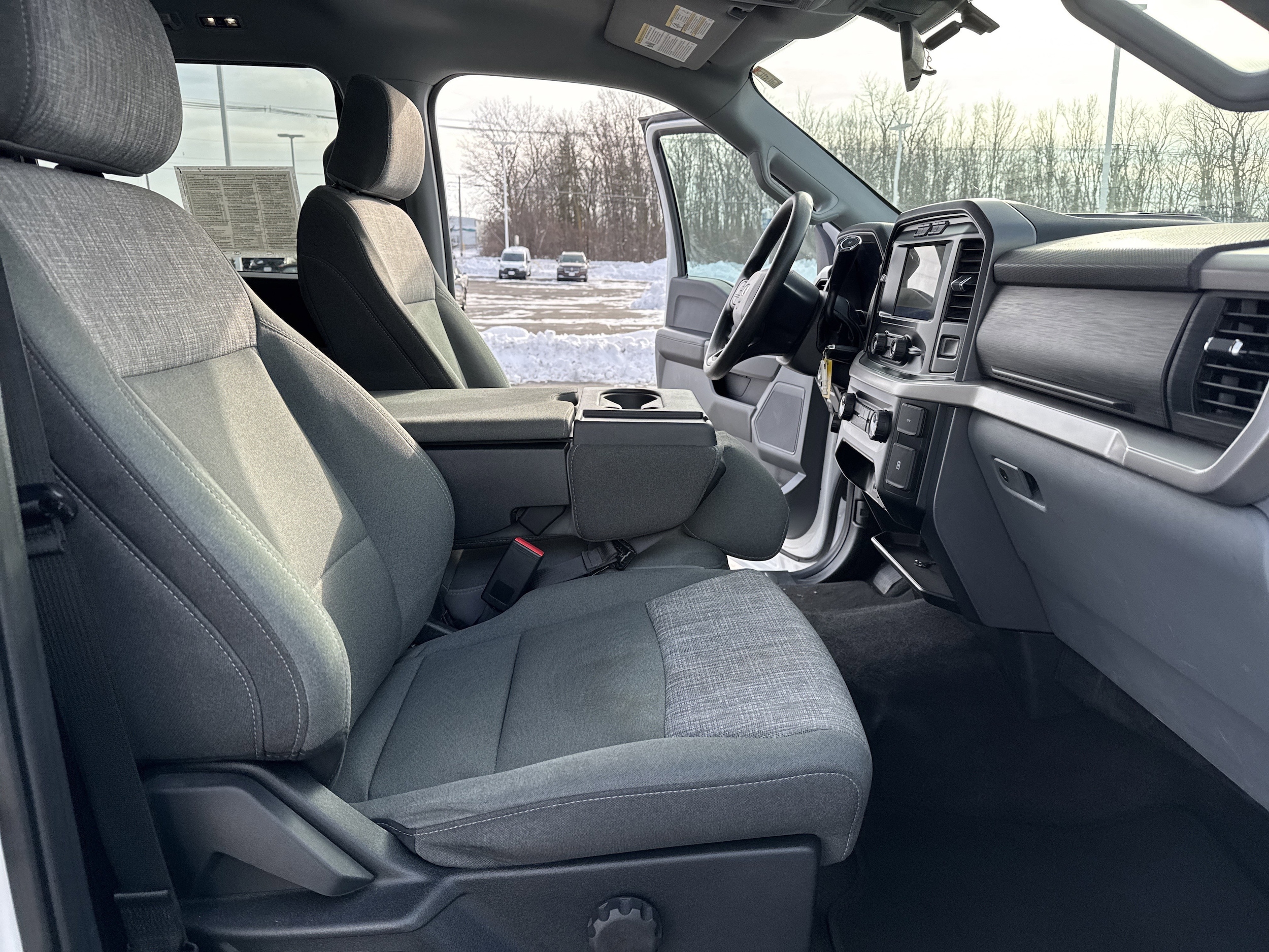 2023 Ford F-150 XLT - Photo 32