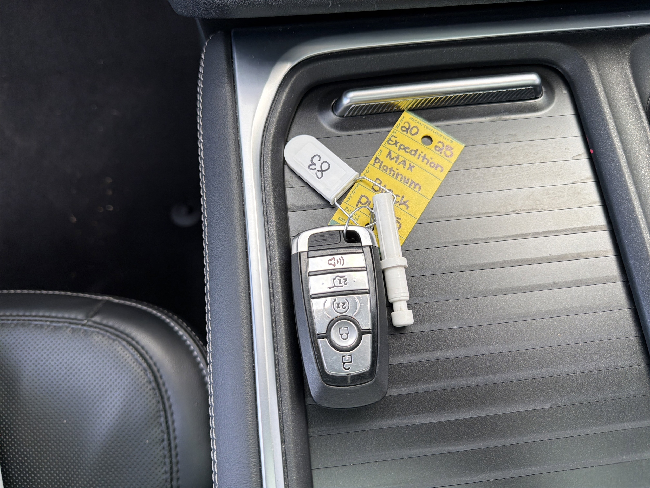 2025 Ford Expedition Platinum - Photo 45