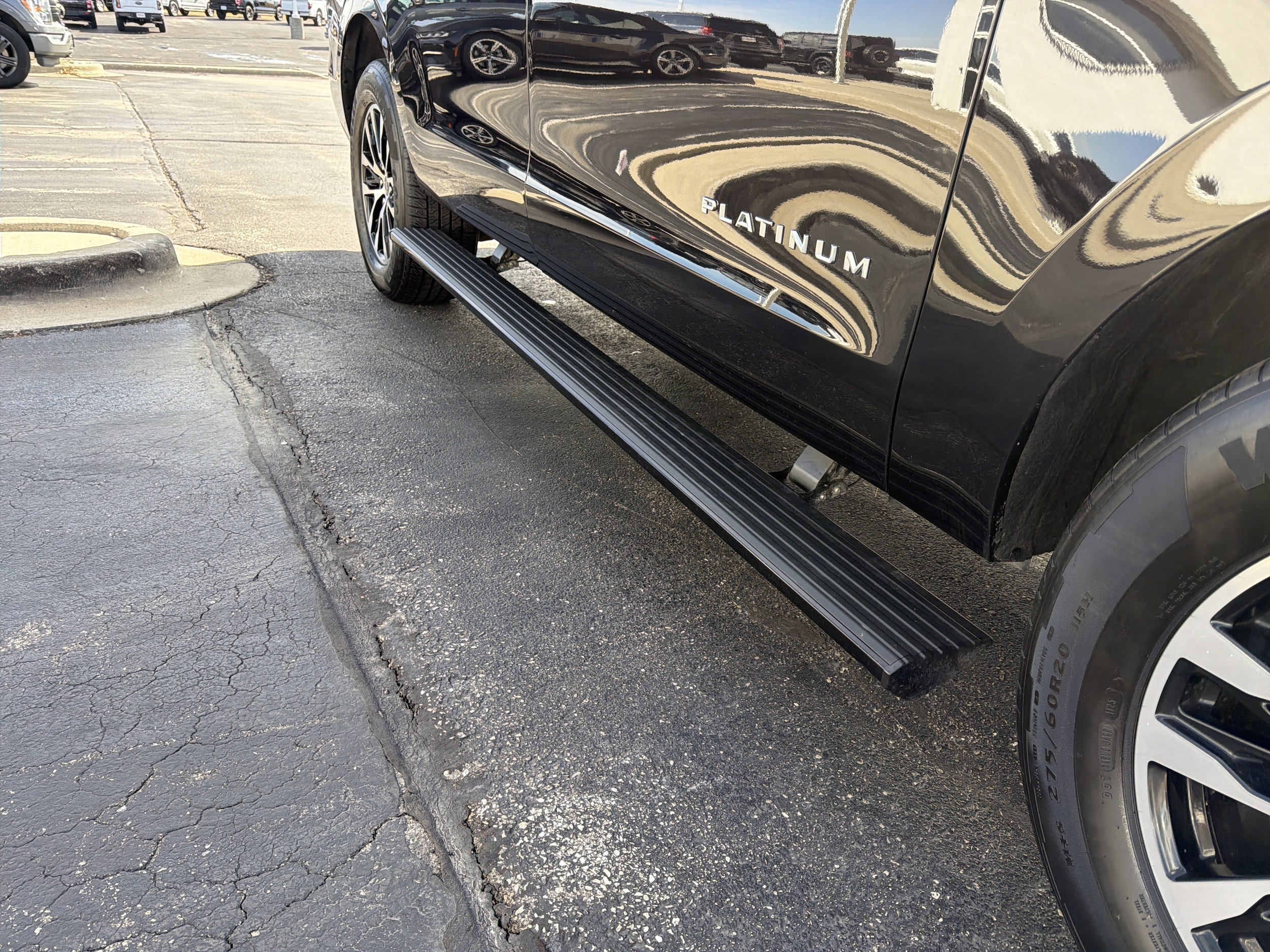 2025 Ford Expedition Platinum - Photo 14