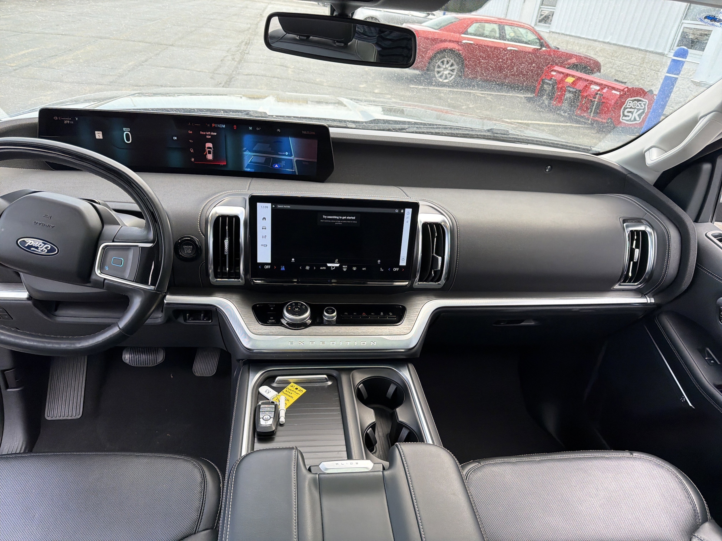 2025 Ford Expedition Platinum - Photo 31