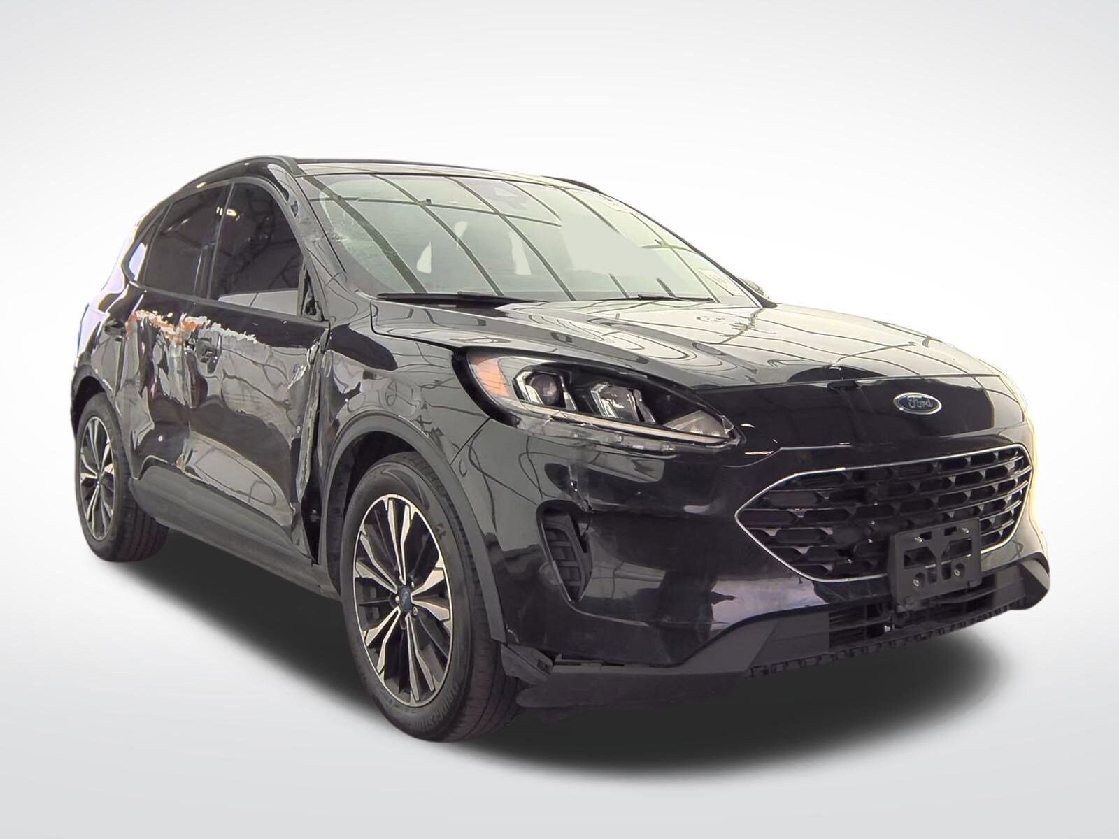 2021 Ford Escape SE photo 3