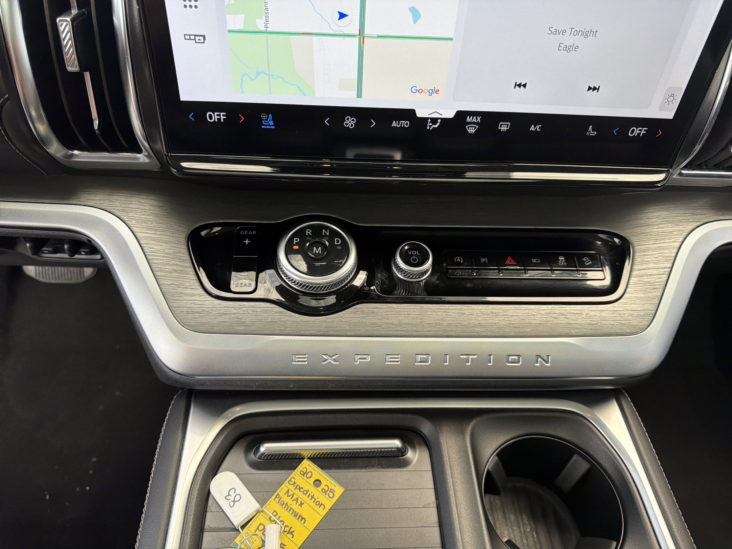 2025 Ford Expedition Platinum - Photo 44