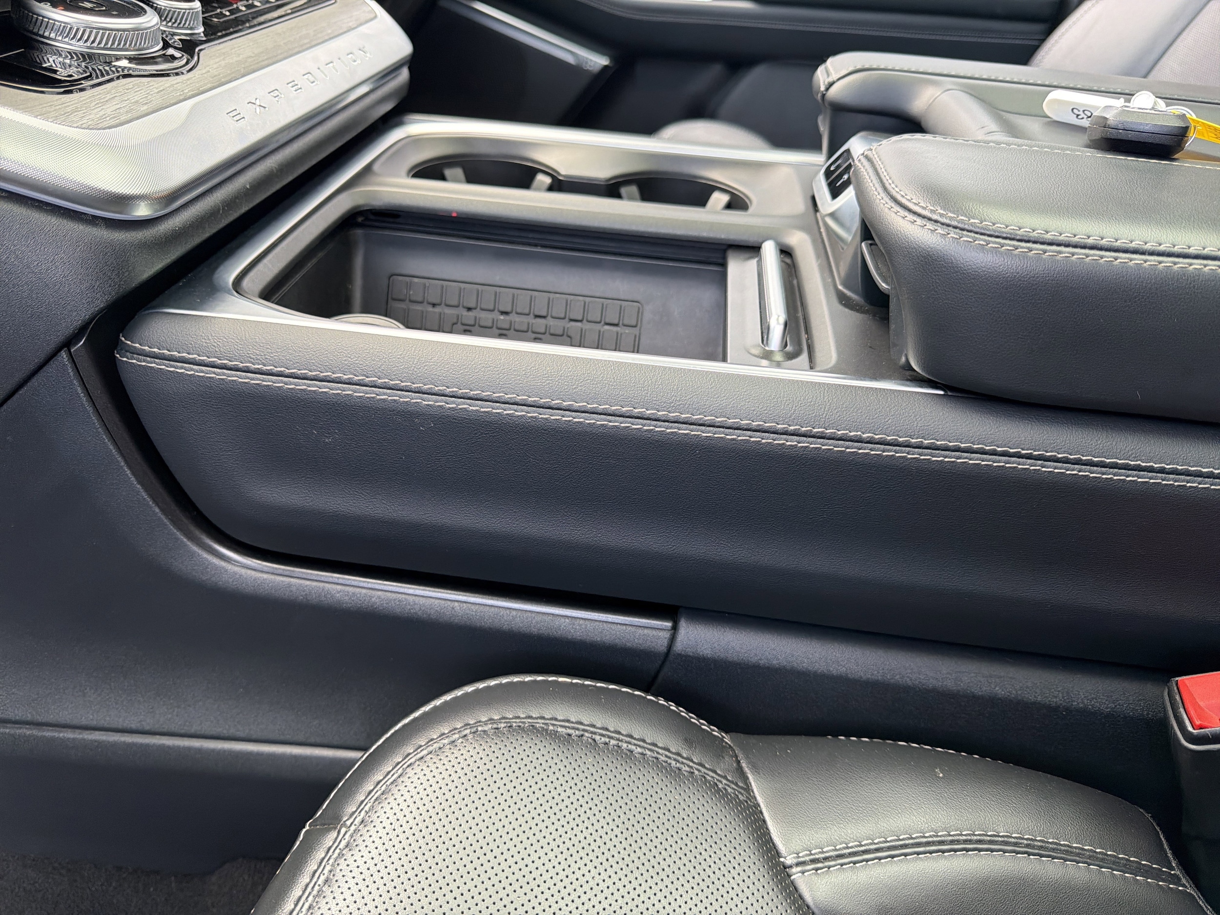 2025 Ford Expedition Platinum - Photo 52