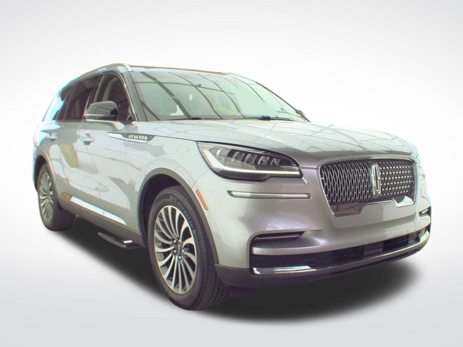 2022 Lincoln Aviator Standard photo 4