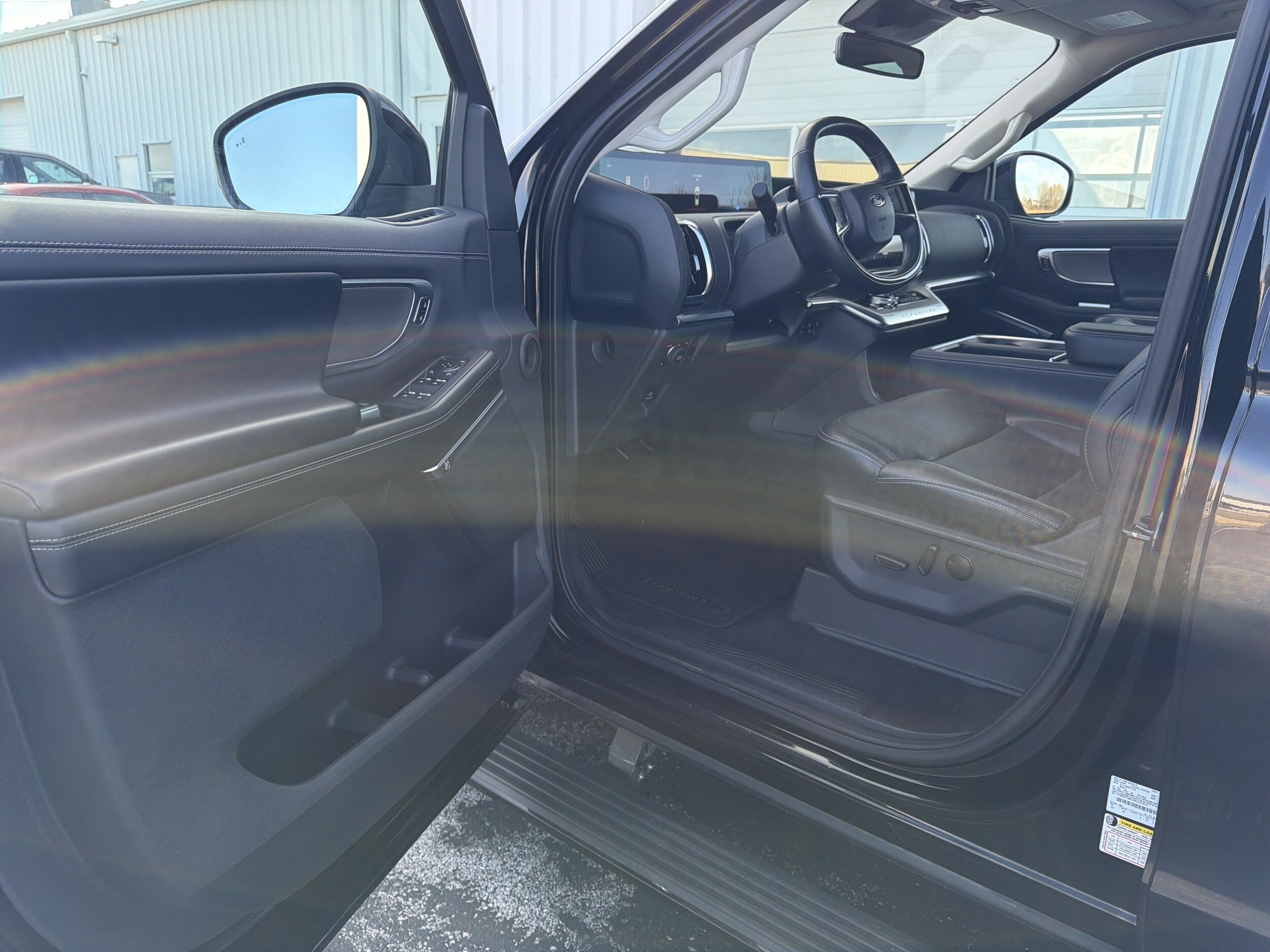 2025 Ford Expedition Platinum - Photo 51