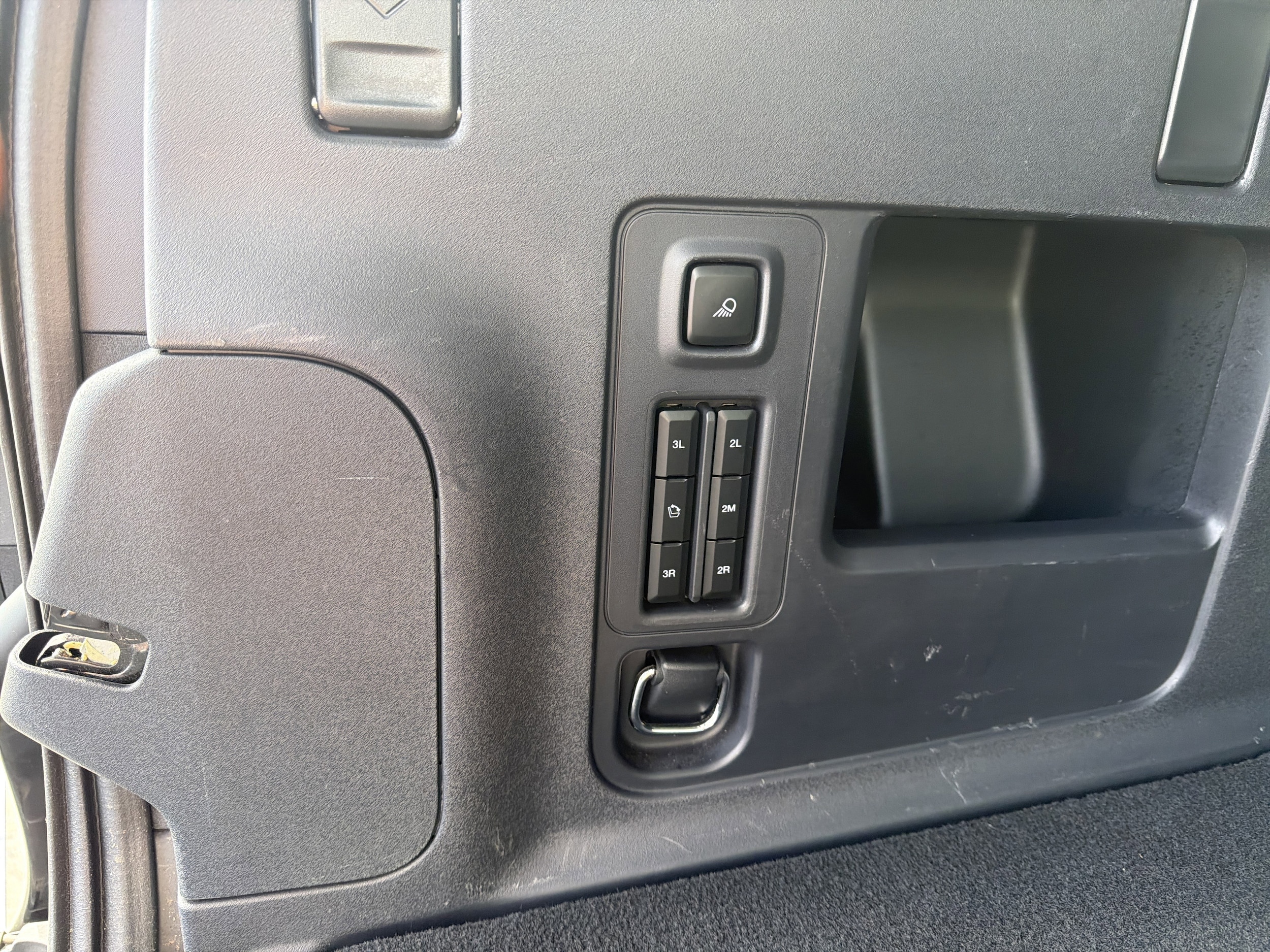 2025 Ford Expedition Platinum - Photo 17